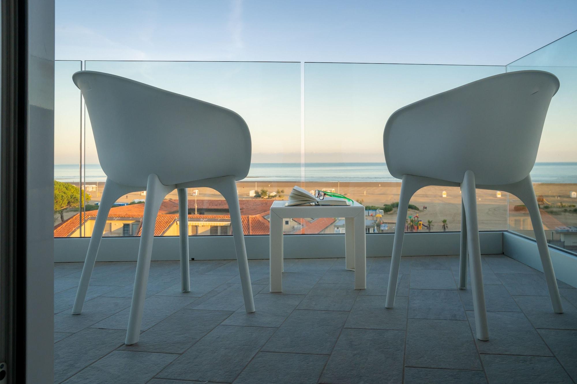 Hotel Garden Sea Wellness & Spa 4 Stelle Superior Каорле Екстериор снимка