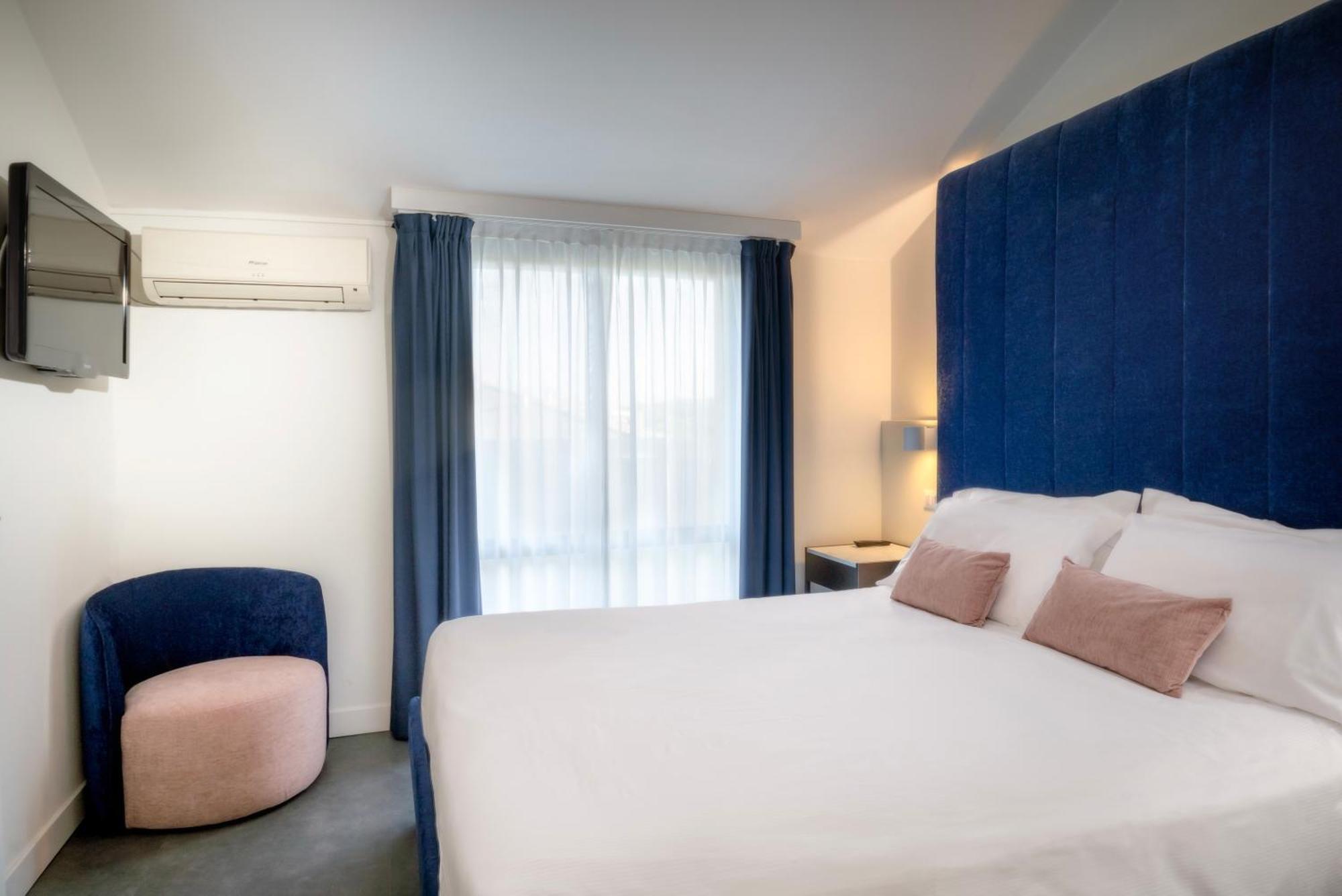 Hotel Garden Sea Wellness & Spa 4 Stelle Superior Каорле Екстериор снимка