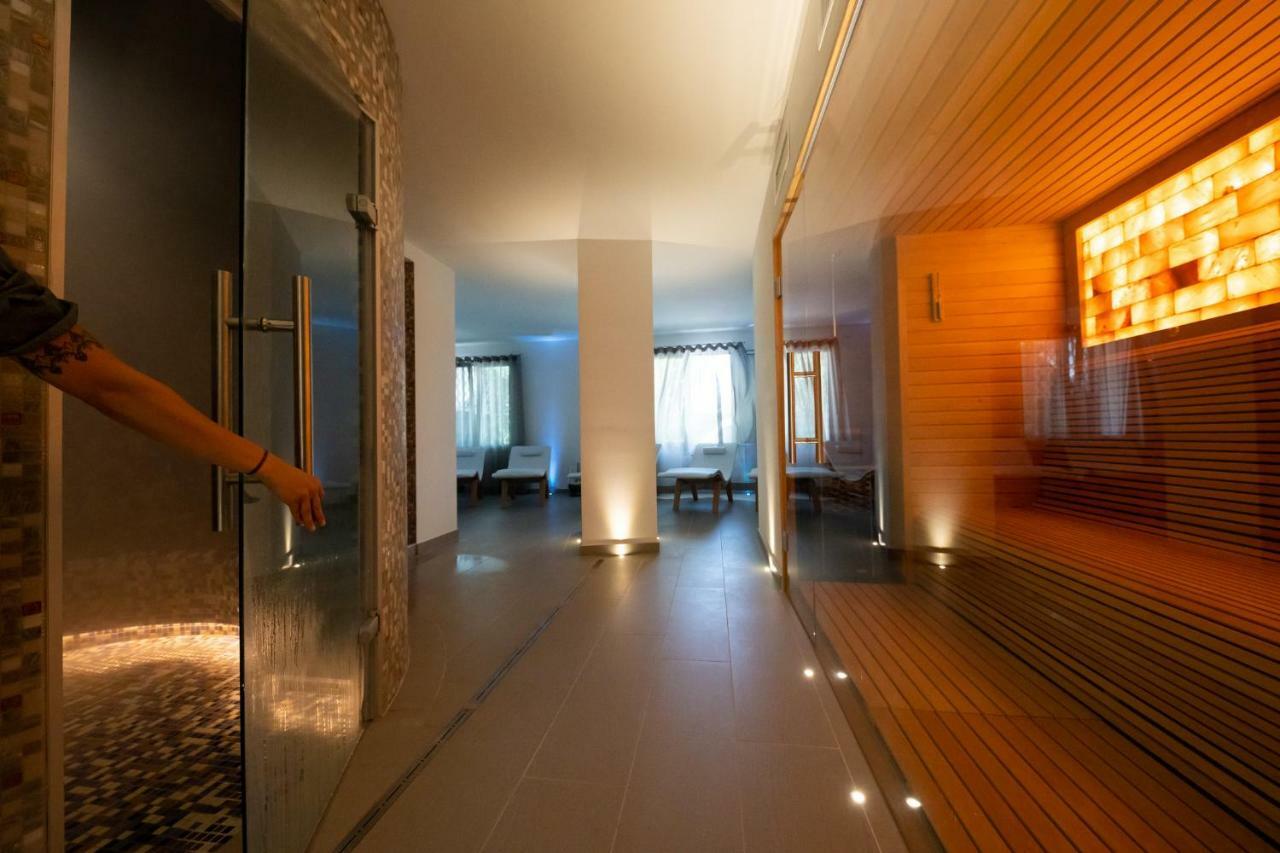 Hotel Garden Sea Wellness & Spa 4 Stelle Superior Каорле Екстериор снимка