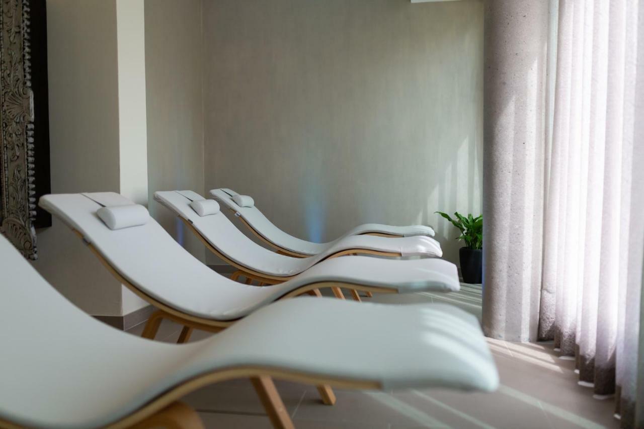 Hotel Garden Sea Wellness & Spa 4 Stelle Superior Каорле Екстериор снимка