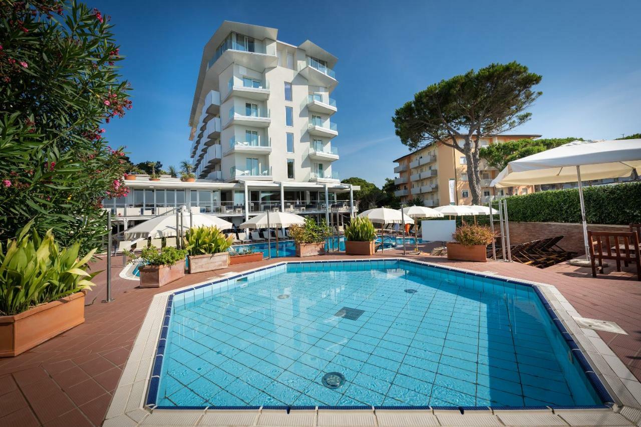 Hotel Garden Sea Wellness & Spa 4 Stelle Superior Каорле Екстериор снимка