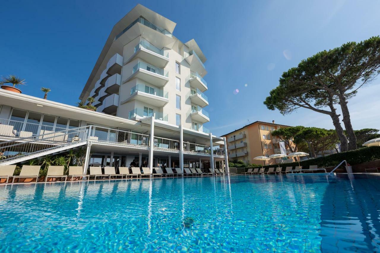 Hotel Garden Sea Wellness & Spa 4 Stelle Superior Каорле Екстериор снимка